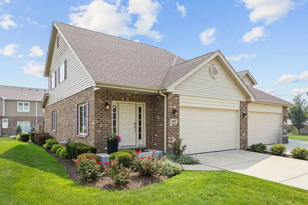 9415 Saratoga Court, Hickory Hills, IL 60457 - #1