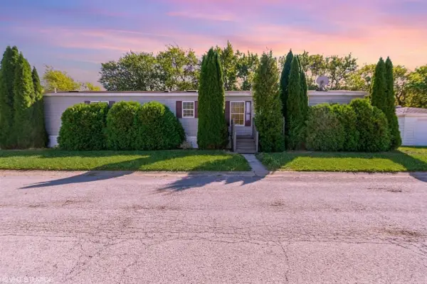185 Whipporwill Drive, Beecher, IL 60401