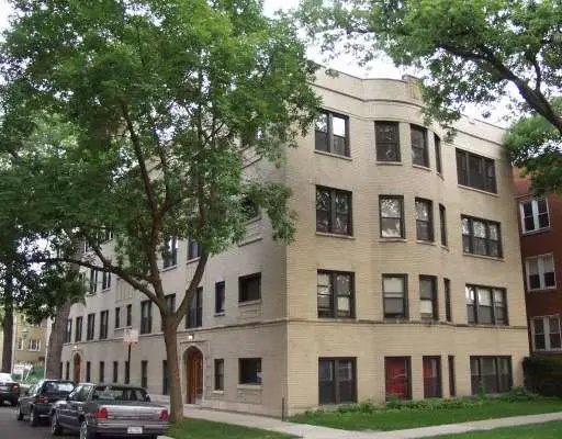 4434 W Gunnison Avenue #3, Chicago, IL 60630