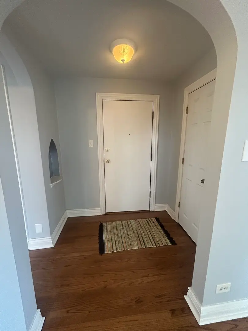4434 W Gunnison Avenue #3, Chicago, IL 60630 - #2