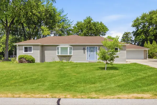 440 Aster Lane, Hoffman Estates, IL 60169