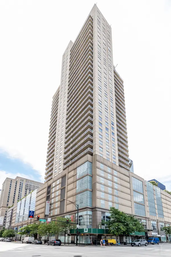 545 N Dearborn Street #W1409, Chicago, IL 60654