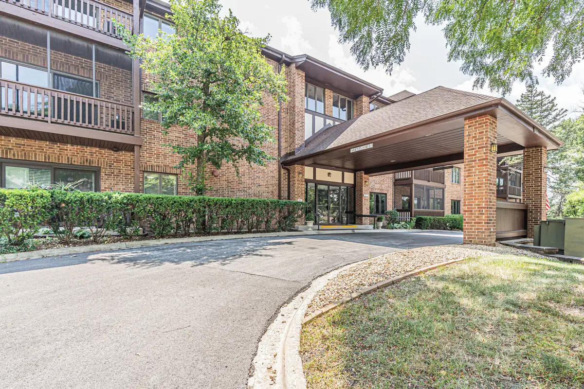 7737 W Golf Drive #302, Palos Heights, IL 60463 - #1