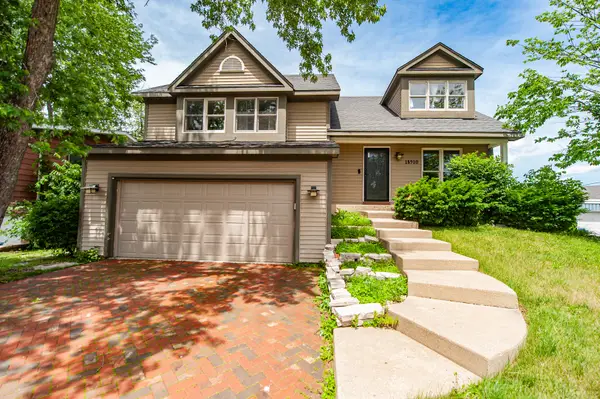 18910 W Orchard Lane, Grayslake, IL 60030