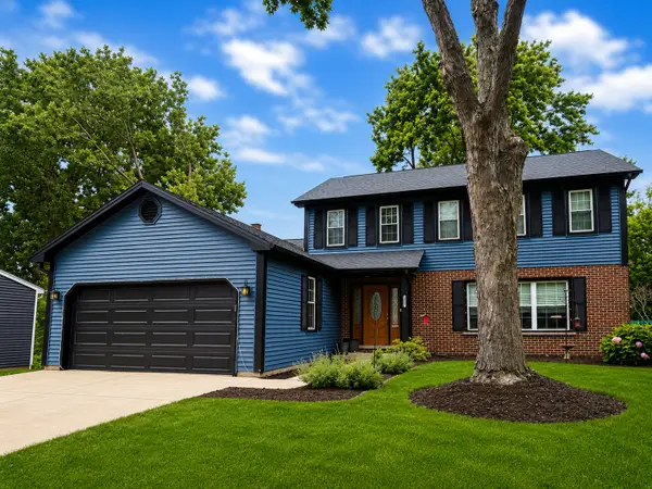 1837 Princeton Circle, Naperville, IL 60565