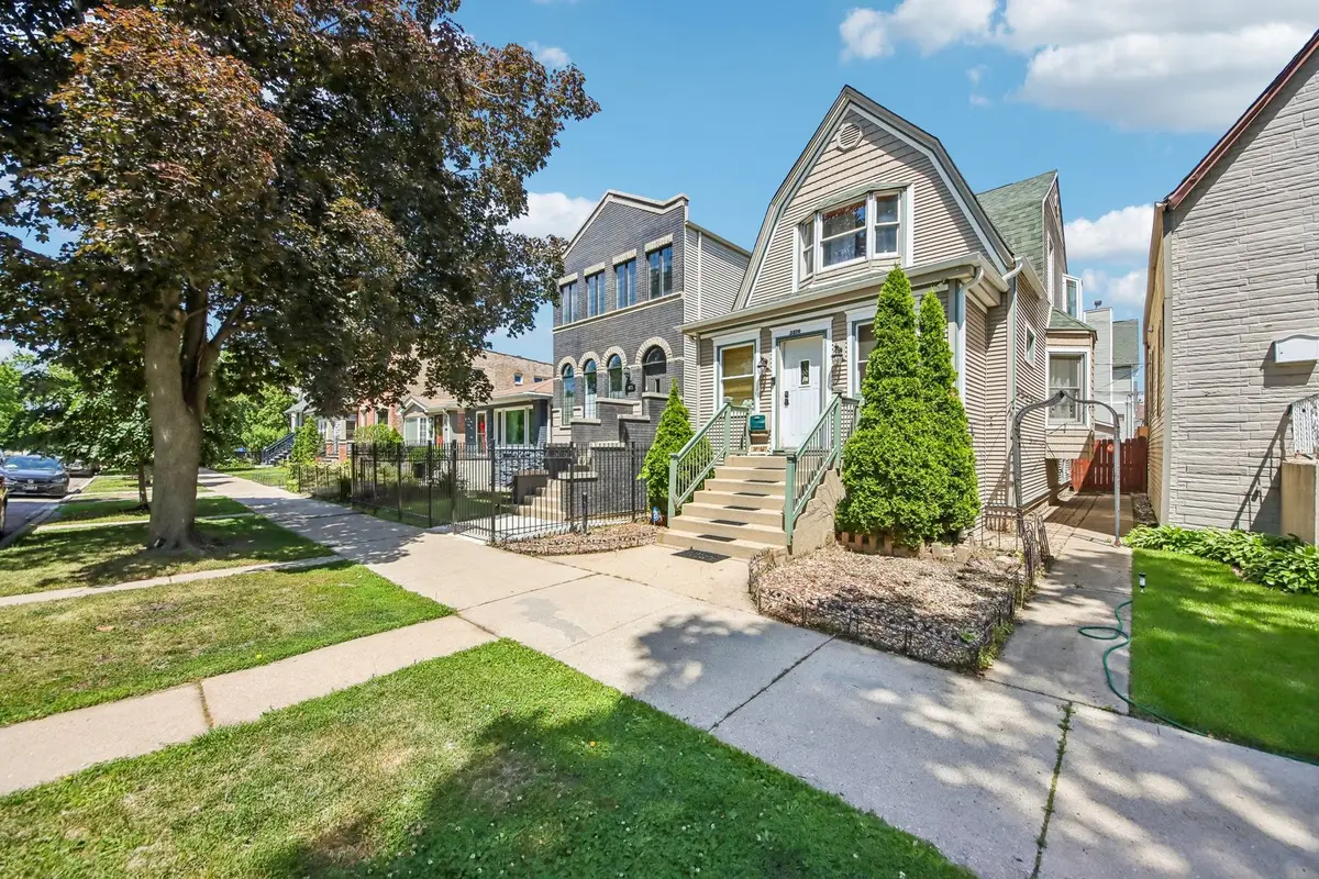 3819 N Kilpatrick Avenue, Chicago, IL 60641 - #1