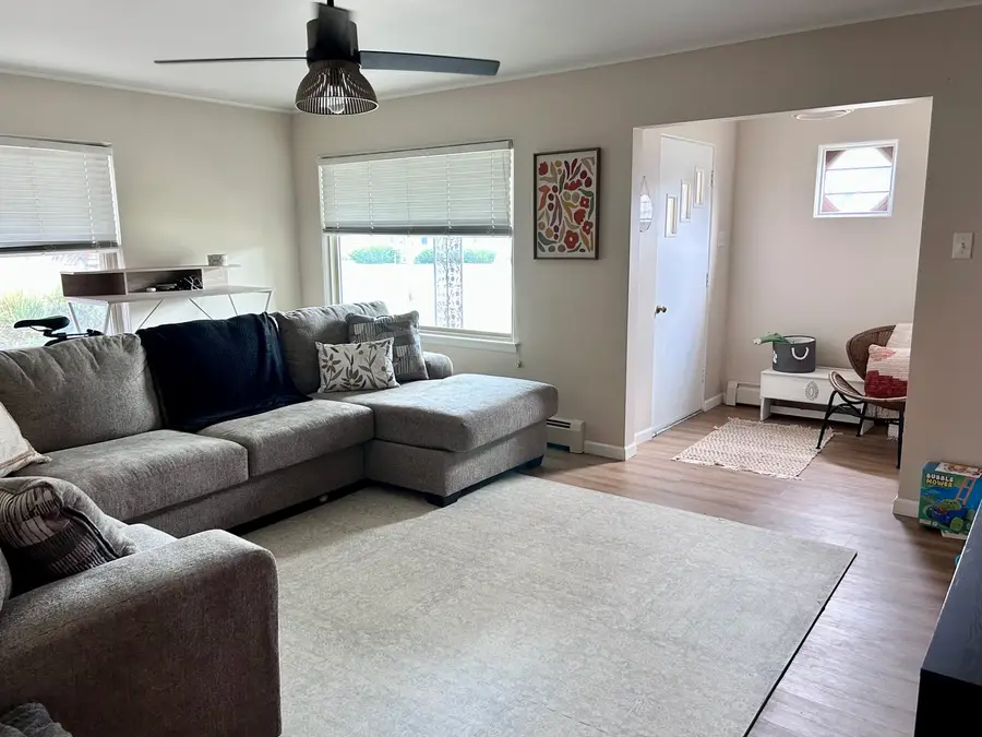 444 W 2nd Street, Oglesby, IL 61348 - #3