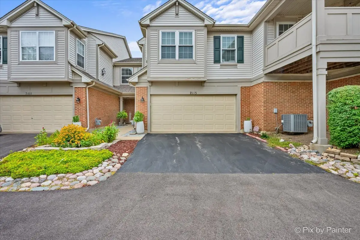 2115 Vanderbilt Drive, Geneva, IL 60134 - #1