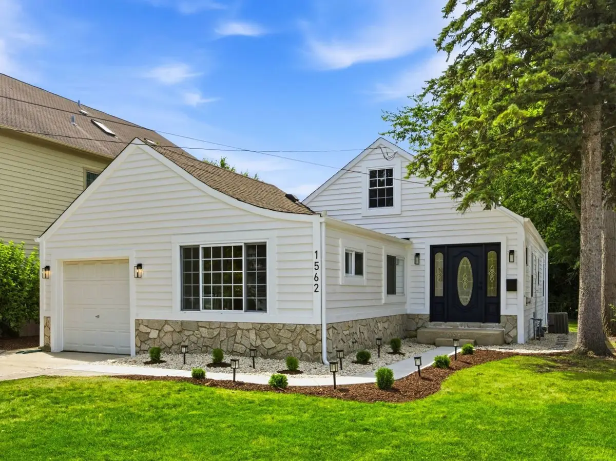 1562 Harding Road, Northfield, IL 60093 - #1