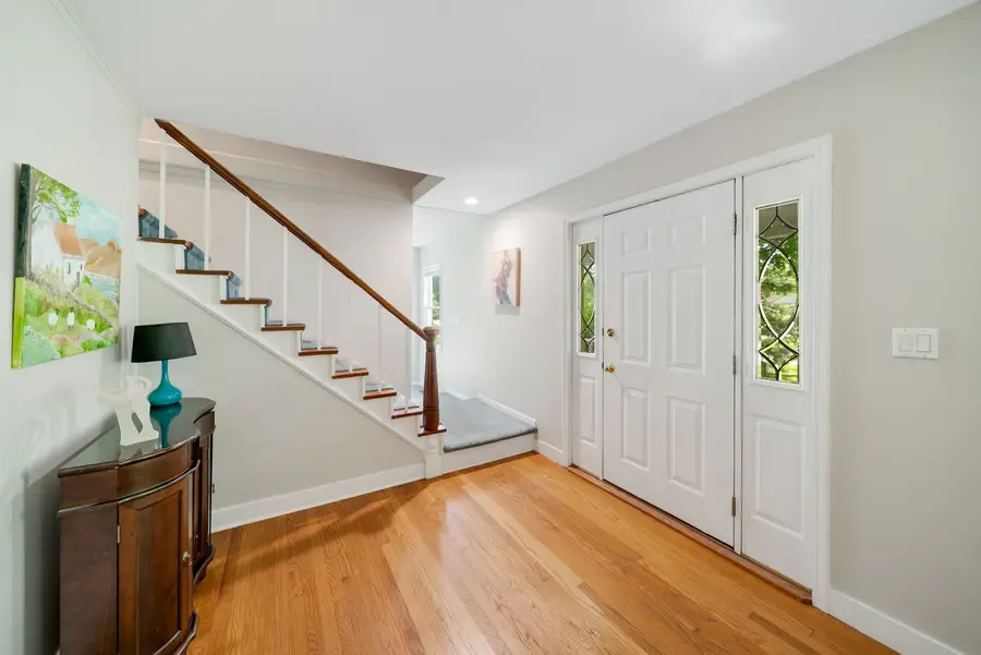 707 Glenshire Road, Glenview, IL 60025 - #3