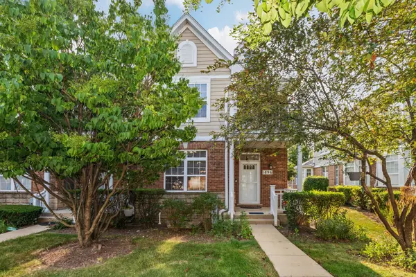 1896 Keystone Place #1896, Schaumburg, IL 60193