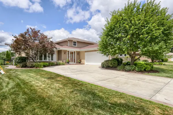 434 Timothy Court, Schaumburg, IL 60193