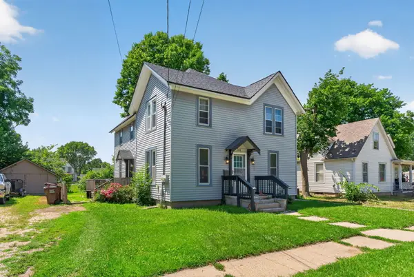 807 Garfield Avenue, Belvidere, IL 61008