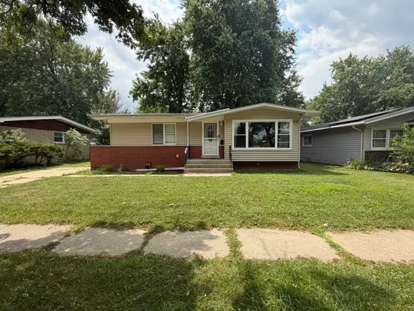 834 W Strieff Lane, Glenwood, IL 60425