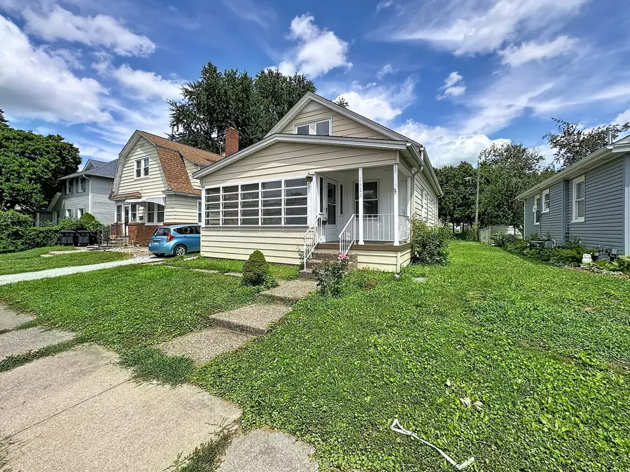 1525 41st Street, Rock Island, IL 61201 - #3