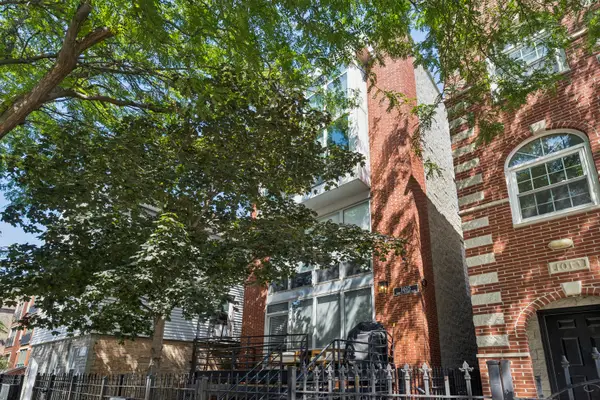 1015 N Hermitage Avenue #B, Chicago, IL 60622