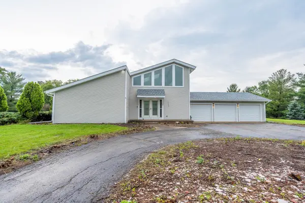 25636 Stoney Kirk Court, Lake Zurich, IL 60047