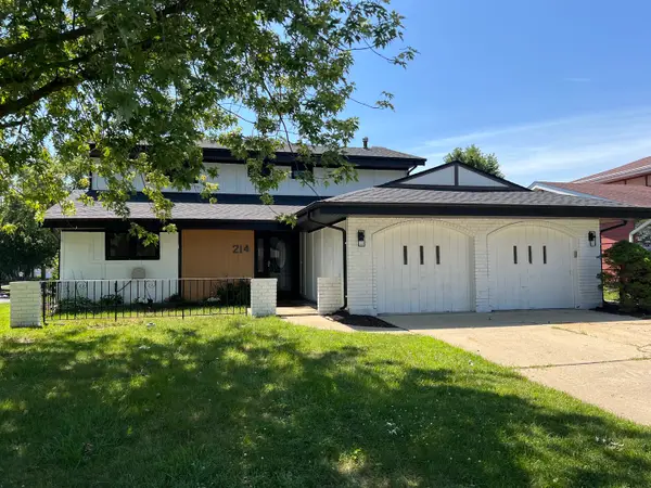 214 Cambridge Lane, Bloomingdale, IL 60108