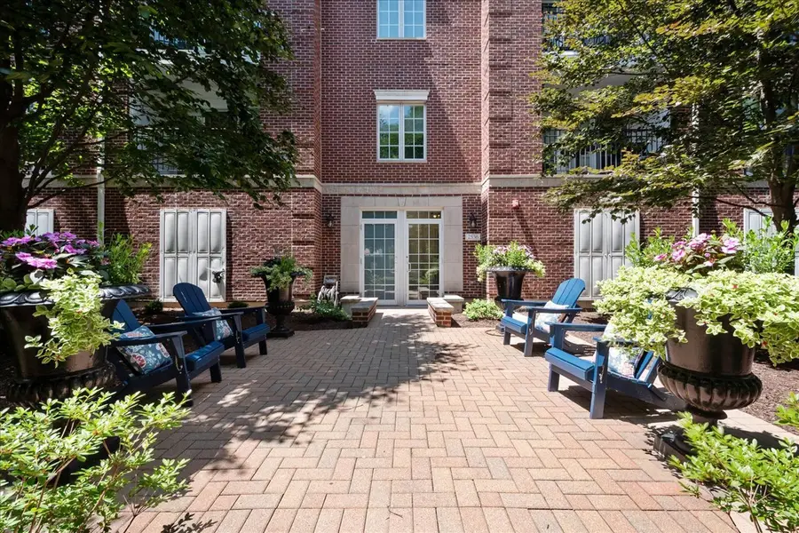 2536 Mcdaniel Avenue #402, Evanston, IL 60201 - #3