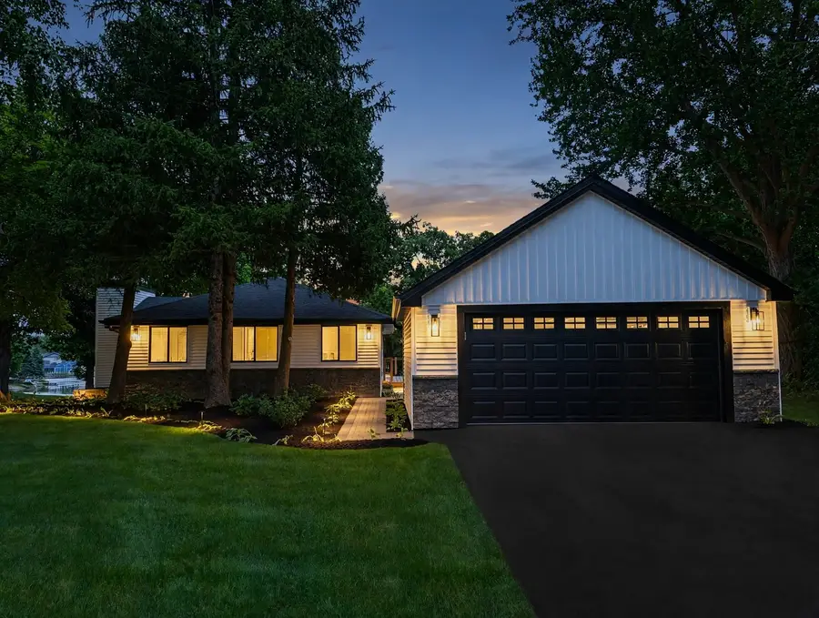 34803 N Hiawatha Trail, McHenry, IL 60051 - #3