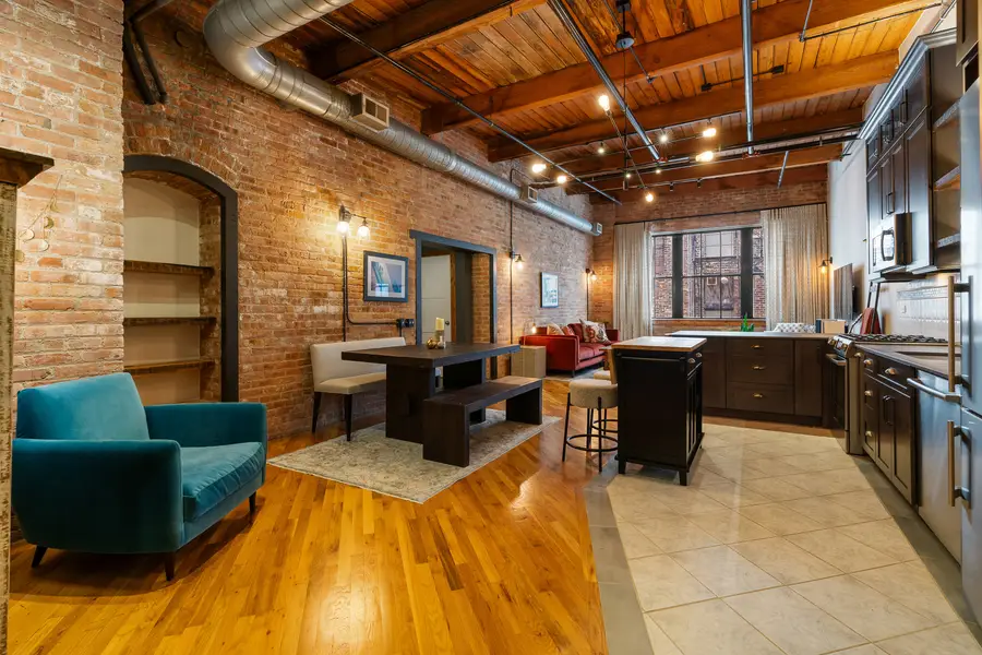 732 S Financial Place #810, Chicago, IL 60605 - #2
