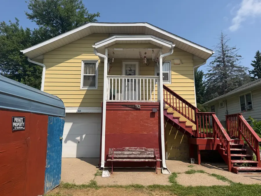 1513 South Bluff Boulevard, Clinton, IA 52732 - #3