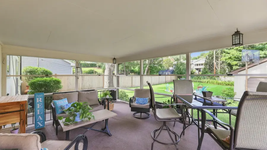 184 Spring Avenue, Glen Ellyn, IL 60137 - #3