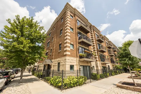 3401 N Racine Avenue #3, Chicago, IL 60657