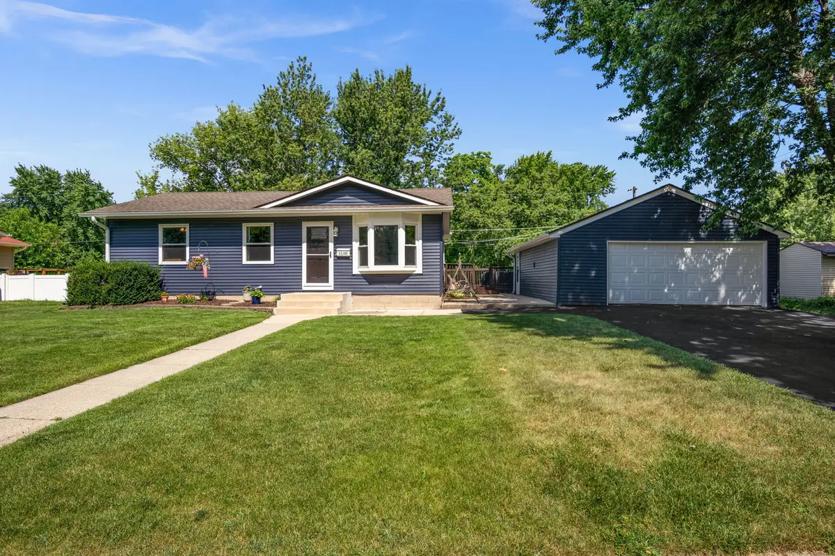 1530 Sunrise Drive, Dekalb, IL 60115 - #1
