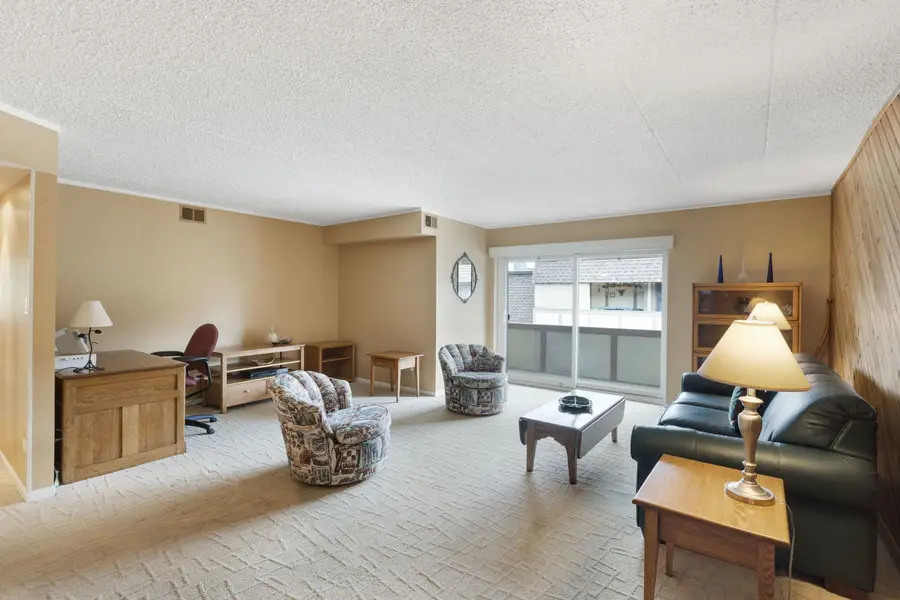 437 Cavalier Court #310, Dundee, IL 60118 - #2