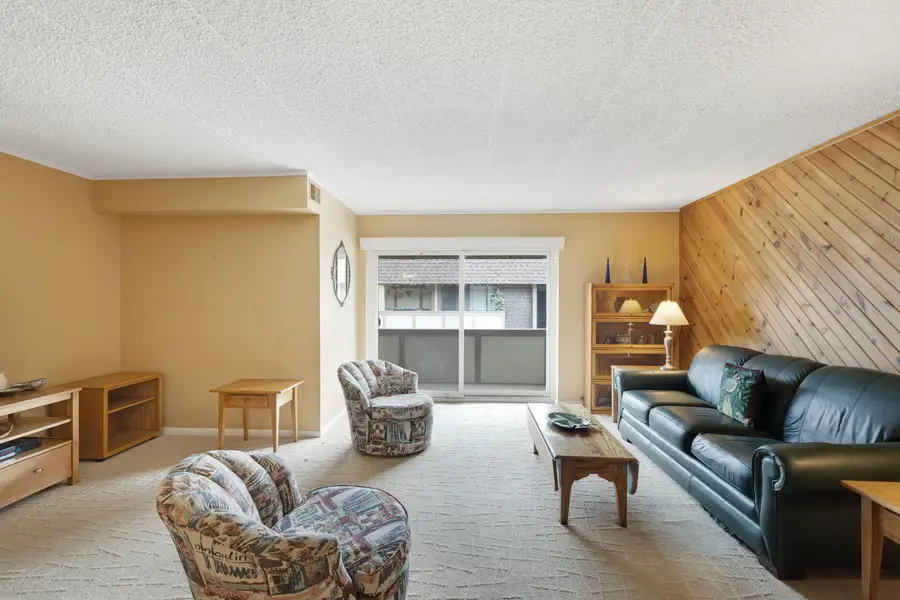 437 Cavalier Court #310, Dundee, IL 60118 - #3