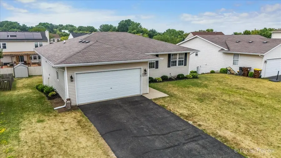 8358 Crooked Bend Road, Machesney Park, IL 61115 - #2