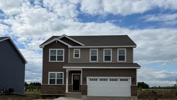 1444 Vintage Drive, Oswego, IL 60543