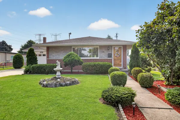 576 Dara James Road, Des Plaines, IL 60016