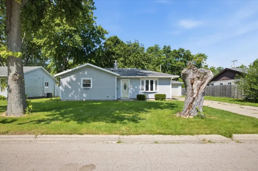 1329 Chippewa Drive, Ottawa, IL 61350 - #3