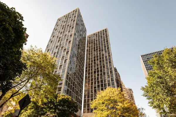 345 W Fullerton Parkway #1205, Chicago, IL 60614