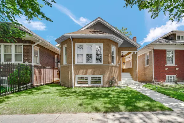 6341 N Campbell Avenue, Chicago, IL 60659
