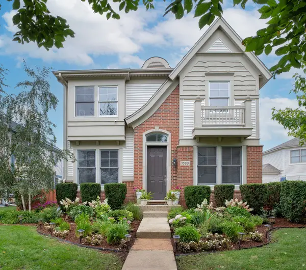 1590 Fielding Drive, Glenview, IL 60026