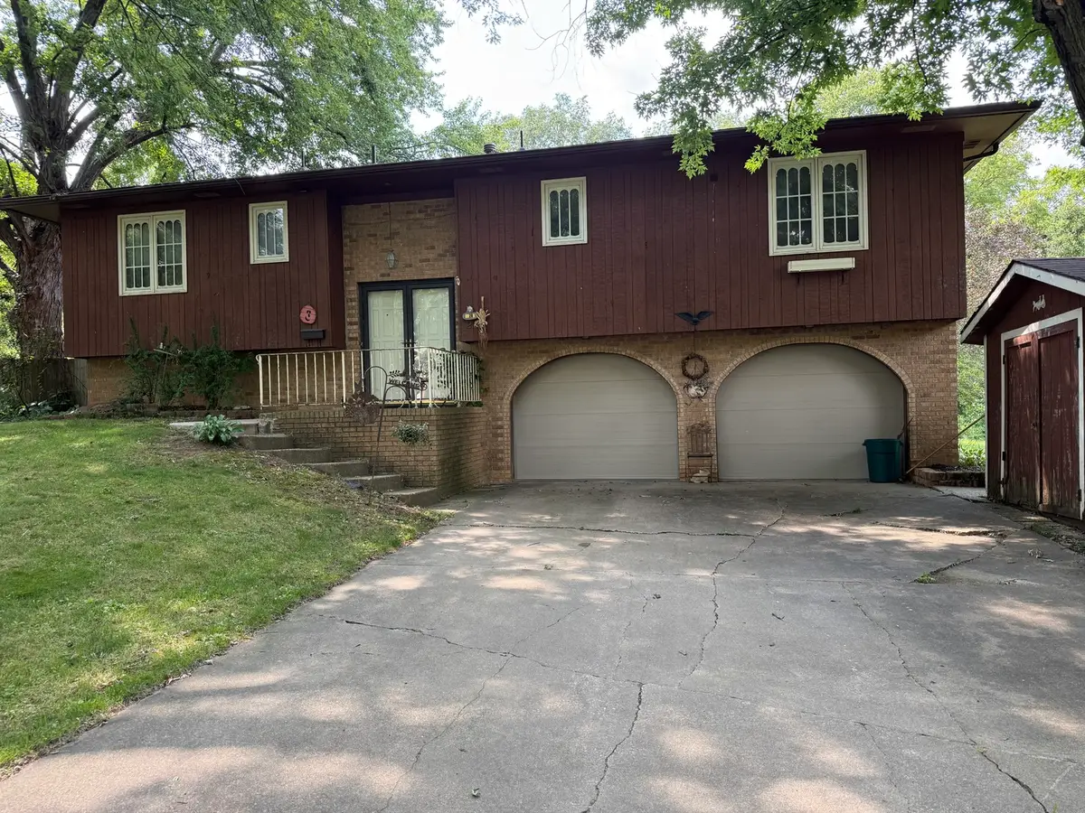 28 Crestview Drive, Geneseo, IL 61254 - #1