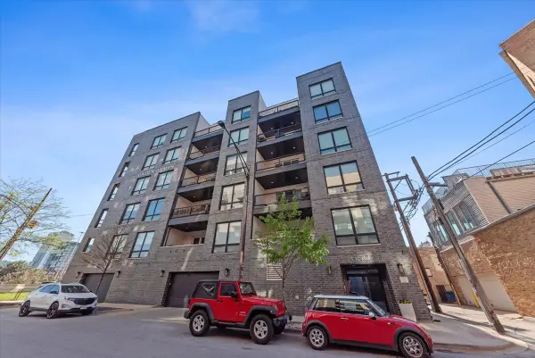 650 N Morgan Street #404, Chicago, IL 60642