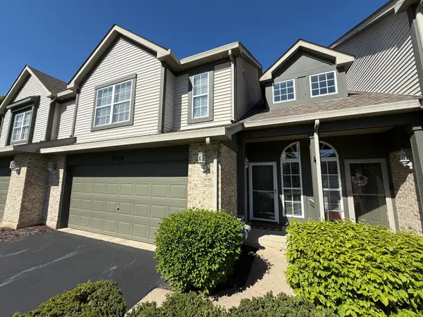 7974 Hedgewood Drive, Darien, IL 60561