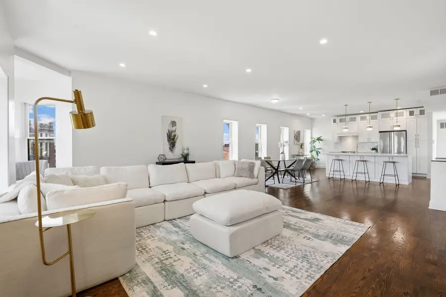 958 W Willow Street #4, Chicago, IL 60614 - #2