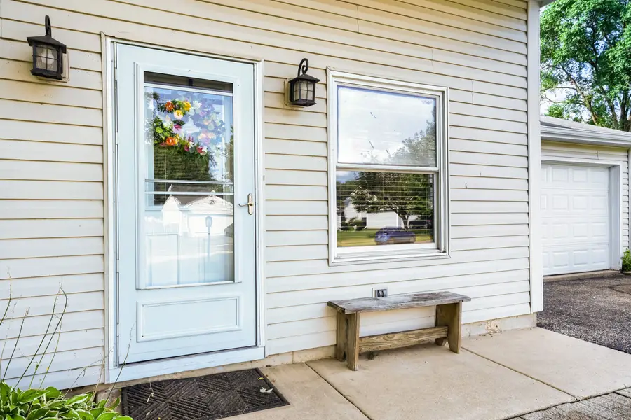 800 Newport Drive, Island Lake, IL 60042 - #3