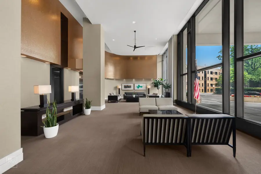 3930 N Pine Grove Avenue #2903, Chicago, IL 60613 - #2
