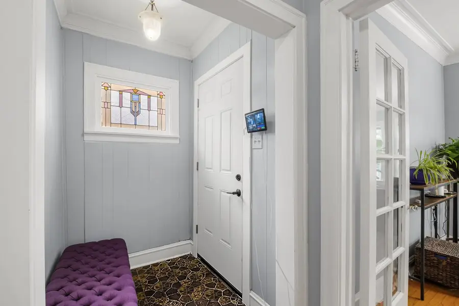 6141 N Maplewood Avenue, Chicago, IL 60659 - #2