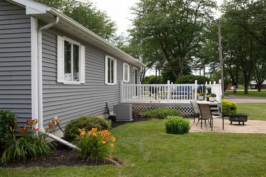 402 Kilmer Street, Ashton, IL 61006 - #3