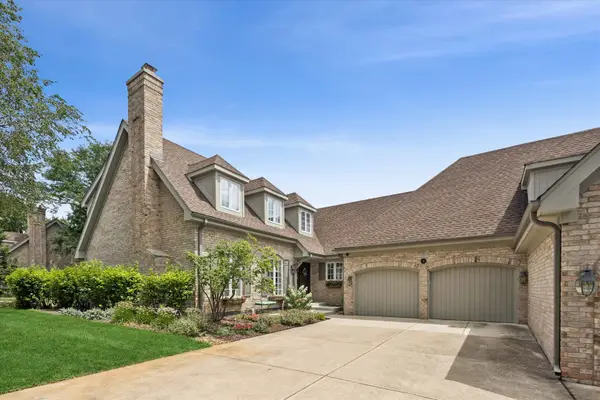 10 Tartan Ridge Road, Burr Ridge, IL 60527