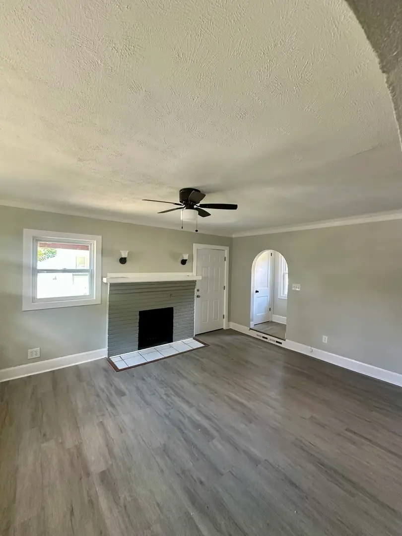 233 Oakwood Avenue, Rockford, IL 61101 - #3