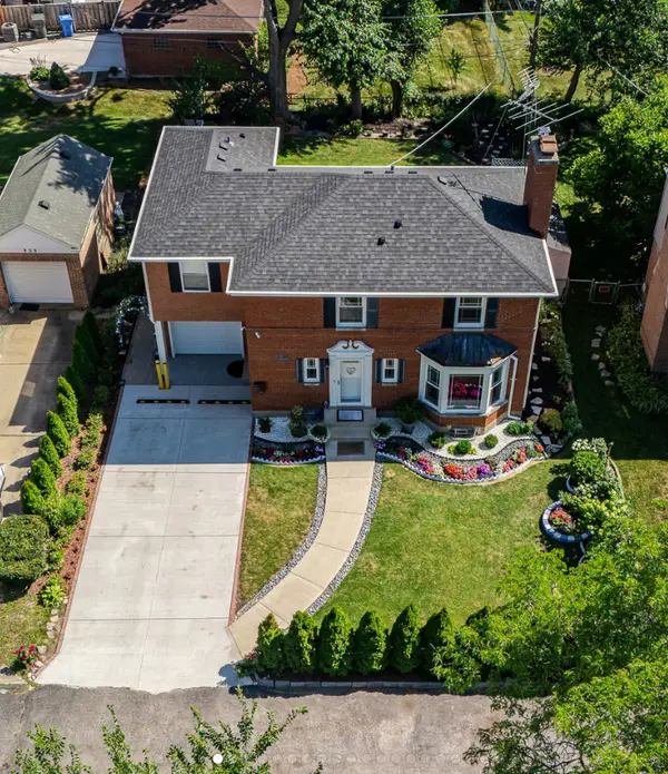907 E Central Road, Mount Prospect, IL 60056