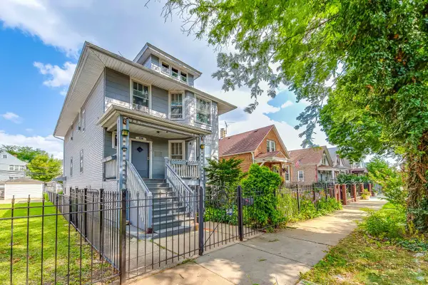 2051 N Kilbourn Avenue, Chicago, IL 60639